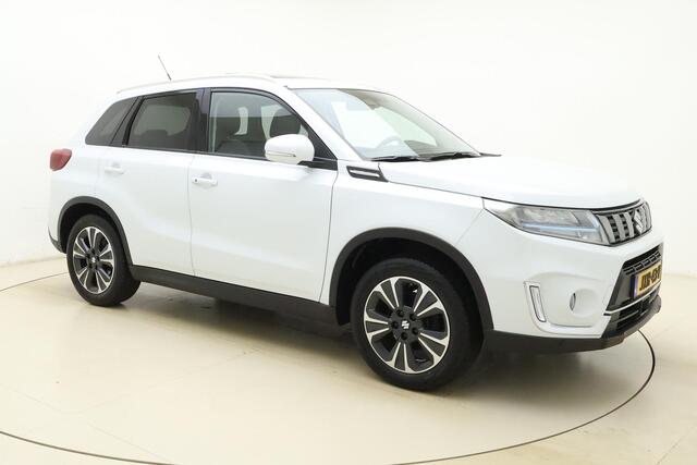 Suzuki VITARA 1.4 Boosterjet Style Smart Hybrid AllGrip Automaat | Navigatie | Panoramisch schuif/kanteldak | Keyless | Climate control | Stoelverwarming | Extra getint glas