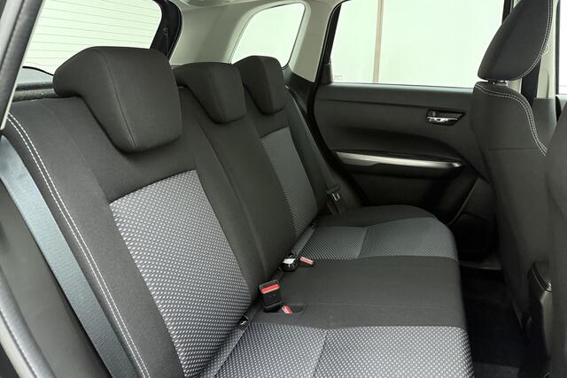 Suzuki VITARA 1.5 Hybrid Select Automaat | Climate Control | Cruise Control Adaptief | Camera | Apple Carplay Android Auto | Stoelverwarming