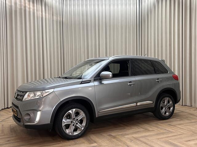 Suzuki VITARA 1.6 Comfort *Afn. Trekhaak* Navigatie / Cruise / Camera / ECC-Clima / 17" LMV / Dakspoiler / Privacy Glass