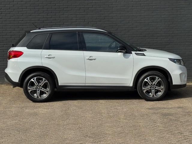 Suzuki VITARA 1.6 Exclusive I INCL. ¤ 850,00 AFL.KOSTEN + BOVAG GARANTIE
