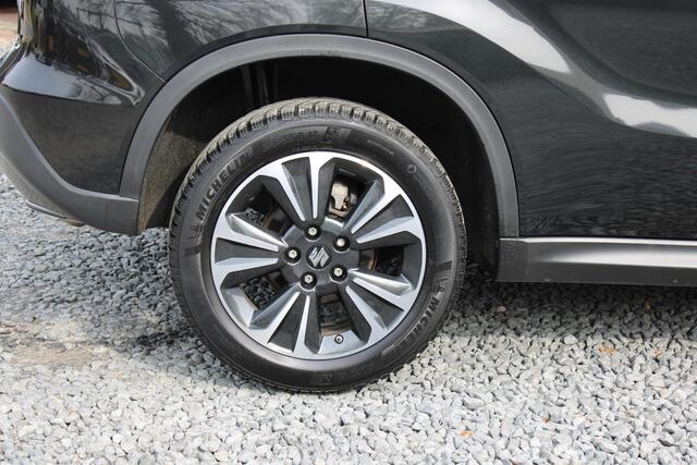 Suzuki VITARA 1.4 Boosterjet Style Smart Hybrid ORG NL, 1e Eig. en Dealer onderhouden, Stijl uitvoering!