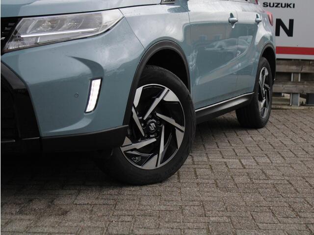 Suzuki VITARA 1.4 Boosterjet Style Smart Hybrid Panoramadak, Navigatie, Cruise Control Adaptief, Parkeersensoren Voor & Achter