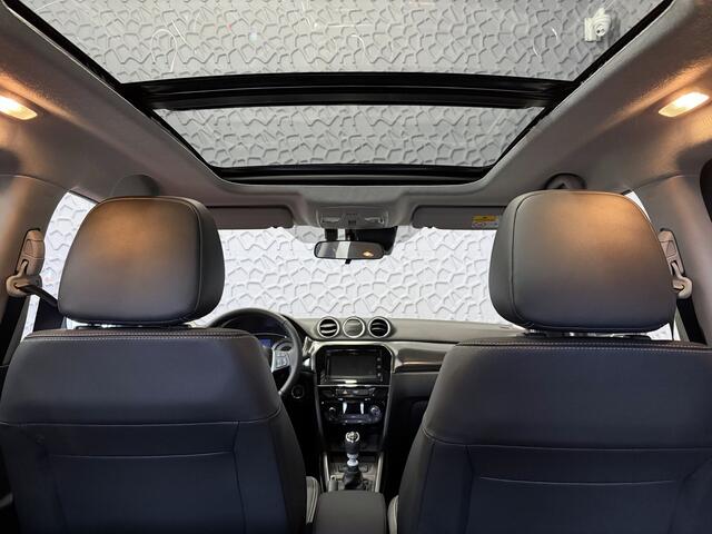 Suzuki VITARA 1.4 BOOSTERJET HYBRID STYLE PANORAMA SCHUIFDAK LEER CARPLAY NAVI CAMERA PDC STOELVERW.