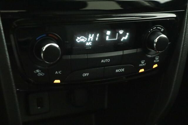 Suzuki VITARA 1.4 Boosterjet Select Smart Hybrid | Adaptive Cruise Control | Achteruitrijcamera | Stoelverwarming | Apple Carplay | Android Auto | Trekhaak |