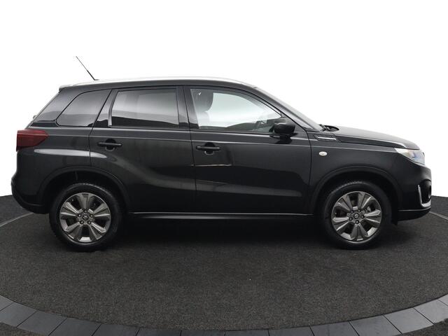 Suzuki VITARA 1.4 Boosterjet Select Smart Hybrid Automaat | Keyless Entry | Navigatie | Stoelverwarming | Parkeersensoren | Achteruitrijcamera | Apple Carplay |