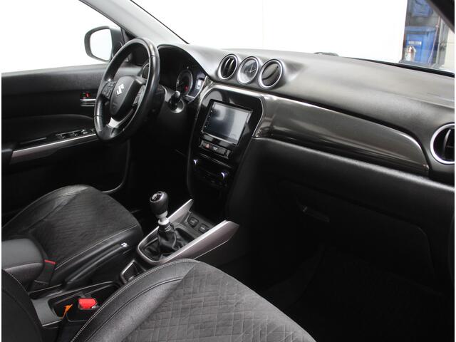 Suzuki VITARA 1.4 Boosterjet Style Smart Hybrid NAVI | CARPLAY | CAMERA | CLIMATE | HALFLEER | LED | STOELVERW | ADAPCRUISE | PANODAK | LMV17 | PDC | DAB