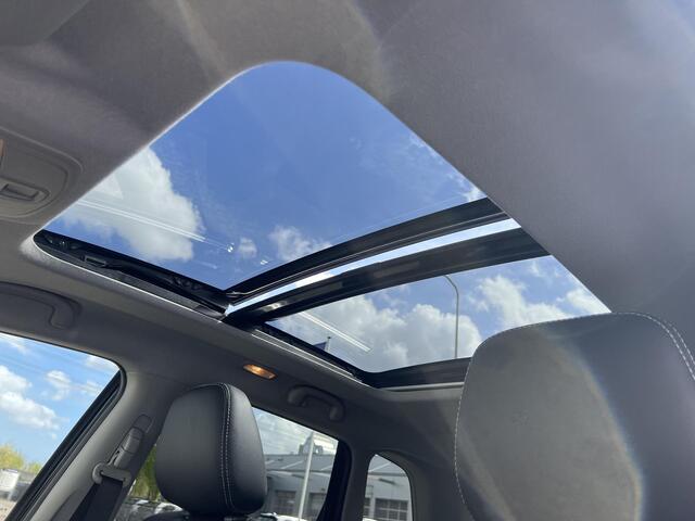 Suzuki VITARA 1.0 Boosterjet Stijl Automaat | All Season Banden | Apple Carplay & Android Auto | Elek. Schuif/Kantel Dak | Adaptieve Cruise Control