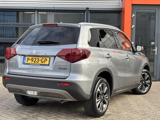 Suzuki VITARA 1.5 Hybrid Style / NL auto / Applecarplay/Androidauto / Camera / Cruise Control /