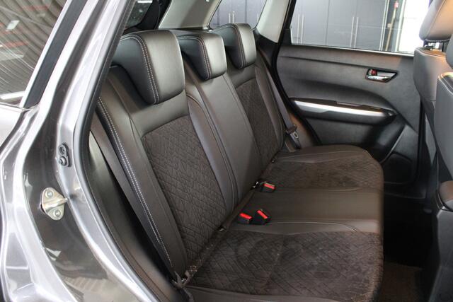 Suzuki VITARA 1.4 Boosterjet Smart Hybrid Style / Camera / Led verlichting / Navigatie / Adaptive cruise control /