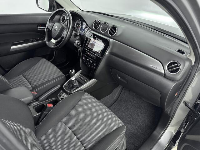 Suzuki VITARA 1.4 Boosterjet Select Smart Hybrid AllGrip | 1200kg Trekgewicht | LED | Apple Carplay/Android Auto | Stoelverwarming | Lichtmetalen Velgen | Metaallak | gelost