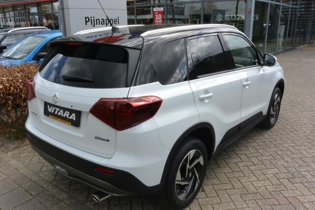 Suzuki VITARA 1.4 Style Smart Hybrid Two-tone/Navigatie/Cruise control