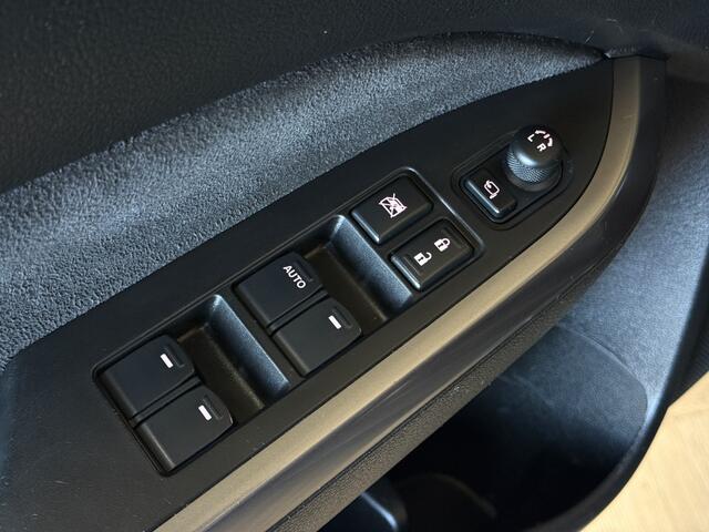 Suzuki VITARA 1.4 Boosterjet AllGrip Comfort | Trekhaak | Pano | 17" | Carplay | Camera | ACC | Dodehoek | Stoelverwarming | 100% onderhouden!