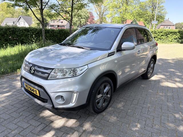 Suzuki VITARA 1.6i Exclusive (Navigatie, Camera) 138.000 Km
