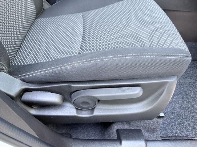 Suzuki VITARA 1.6i Exclusive (Navigatie, Camera) 138.000 Km