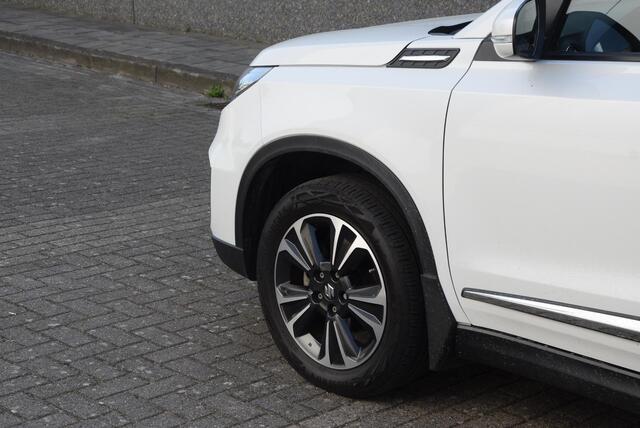 Suzuki VITARA 1.5 Hybrid Style | Automaat | Lederen bekleding | elektrisch glazen panorama-dak |