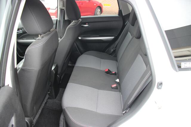 Suzuki VITARA 1.4 Boosterjet Select Hybrid | Trekhaak | Navi | 10 jaar Garantie |