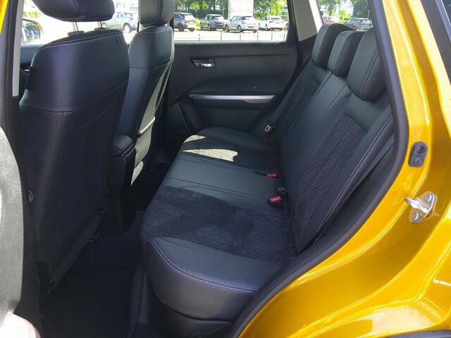 Suzuki VITARA 1.4 Boosterjet Style Smart Hybrid Staat in Hoogeveen