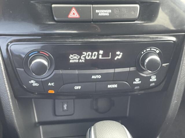 Suzuki VITARA 1.5 Hybrid Style Automaat Navigatie, Climate Control, 17"Lm, Adaptive Cruise Control. LED, Stoelverwarming, Achteruitrijcamera