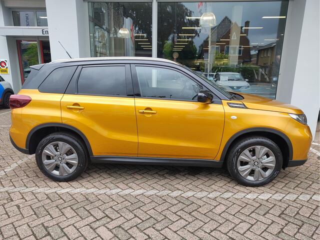 Suzuki VITARA 1.4 BOOSTERJET SELECT SMART HYBRID Direct Leverbaar | Tot 10 JAAR GARANTIE! | Inclusief ¤ 2.000,- Voorraad Voordeel