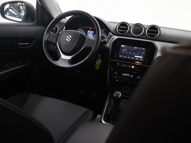 Suzuki VITARA 1.0 Boosterjet Comfort | Navigatie | Parkeercamera | Apple Carplay/Android Auto | Climate Control | Stoelverwarming | Cruise Control | Rijhulp-systeem |