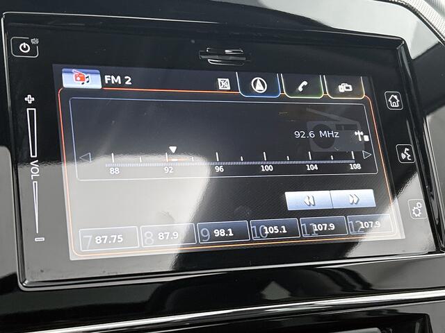 Suzuki VITARA 1.5 Hybrid Style | Schuif kantel dak | Stoelverwarming |