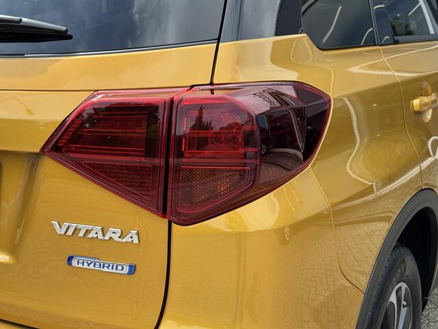 Suzuki VITARA 1.4 Boosterjet Comfort Smart Hybrid * Achteruitrijcamera * Trekhaak * Stoelverwarming *