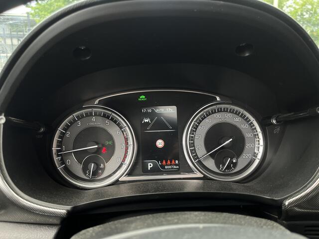 Suzuki VITARA 1.5 Hybrid Style AllGrip // SCHUIF-KANTELDAK // LEDER-ALCANTARA // AFN. TREKHAAK // ADAPT. CRUISE // KEYLESS // CAMERA //