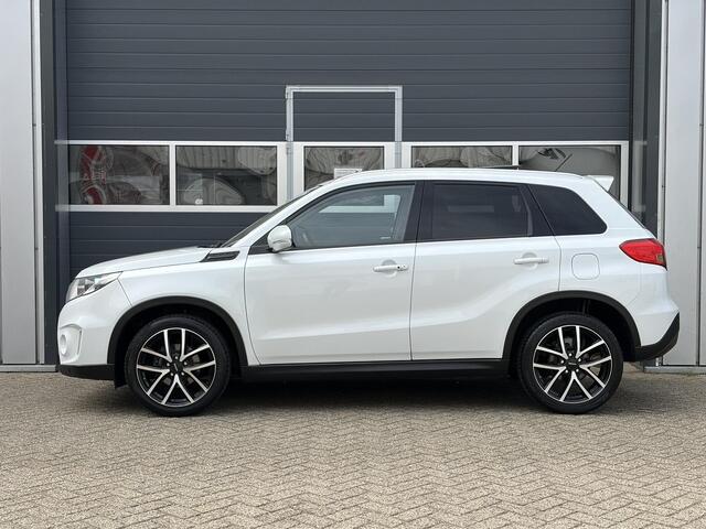 Suzuki VITARA 1.6 High Executive | Pano | LED | Keyless | Stoel verwarming | Camera |