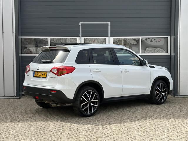 Suzuki VITARA 1.6 High Executive | Pano | LED | Keyless | Stoel verwarming | Camera |