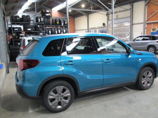 Suzuki VITARA 1.4 BOOSTERJET SELECT SMART HYBRID Navi | Camera | Stoelverwarming | Dodehoeksensoren