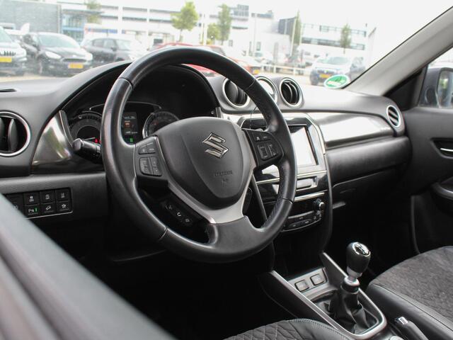 Suzuki VITARA 1.4 Boosterjet Style Smart Hybrid AllGrip | Navi | Schuifdak | Adap. Cruise | Leder | Lm-Velgen