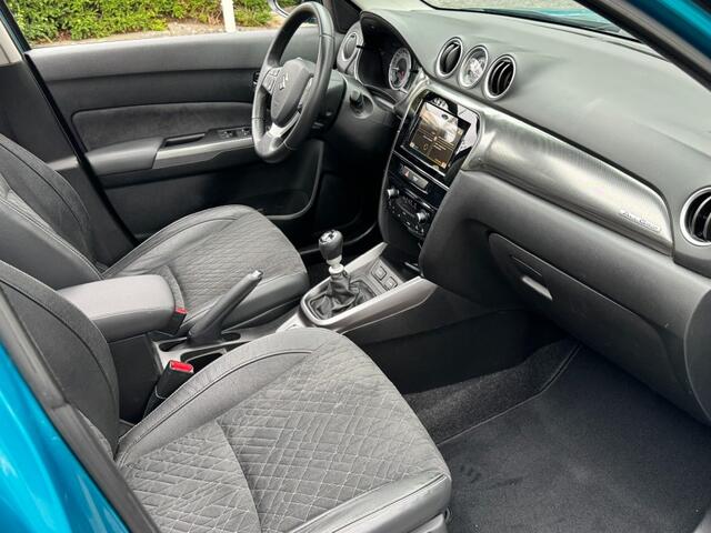 Suzuki VITARA 1.4 Style AllGrip (4x4) Cruise control / Panodak - Trekkracht 1.200 kg!