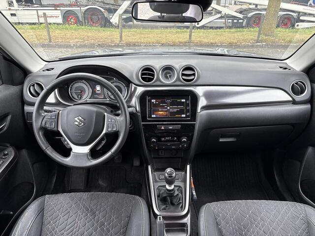 Suzuki VITARA 1.4 Boosterjet Style Smart Hybrid **TREKHAAK/ ADAPTIEF CRUISE CONTROL/ DODEHOEK DETECTIE**