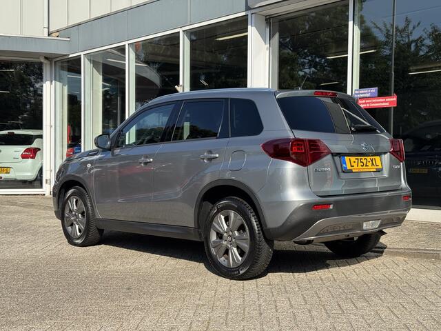 Suzuki VITARA 1.0 Boosterjet Select * Achteruitrijcamera * Stoelverwarming *