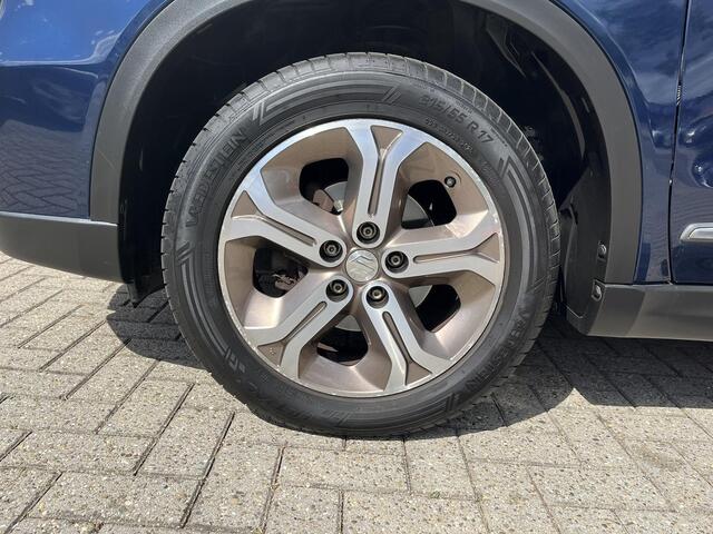 Suzuki VITARA 1.6 Experience | Panoramisch Schuif/ Kanteldak | Trekhaak afneembaar |
