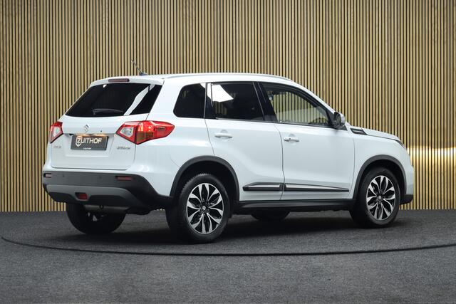 Suzuki VITARA 1.4 S Automaat | Adaptive-cruise | Leder-Alcantara | Camera | Clima | Navigatie | Parkeersensoren V+A | Apple Carplay & Android Auto | Keyless | Stoelverwarming