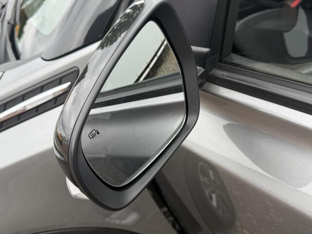 Suzuki VITARA 1.5 Hybrid Style AUTOMAAT/TREKHAAK/CAMERA/ADAPTIVE C.C./DAB etc.