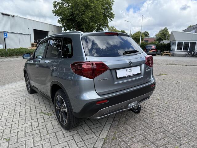 Suzuki VITARA 1.0 Boosterjet Stijl | Panoramadak | Adaptive Cruise Control | Climate Control | Trekhaak afneembaar | Verwacht