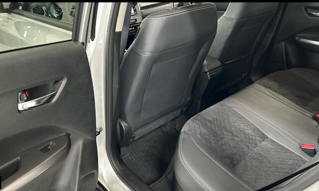 Suzuki VITARA 1.4 Boosterjet Comfort Smart Hybrid Panorama Dak/Navi/Stoelverwarming/Camera.
