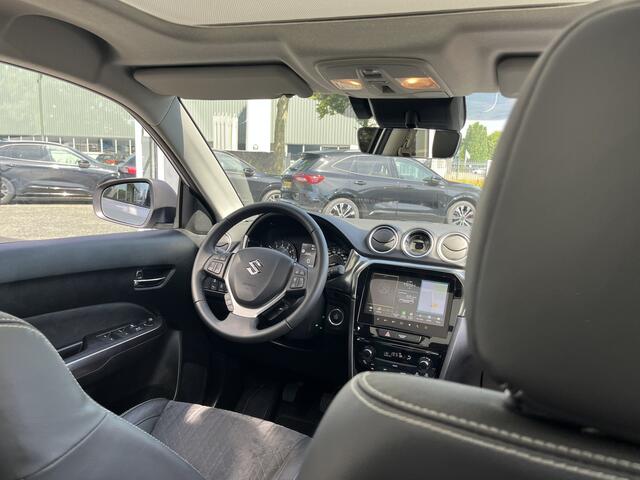 Suzuki VITARA 1.4 Boosterjet Smart Hybrid Style Automaat | €2.000,- voordeel | Meerdere kleuren leverbaar | Pano | Adapt. Cruise | Camera | Dodehoek | Rijstrook | Stoelverwarming | etc. etc.