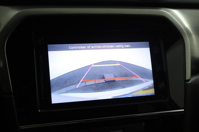 Suzuki VITARA 1.4 S | Stoelverwarming | Achteruitrijcamera | Climate Control | Trekhaak | Spoiler |