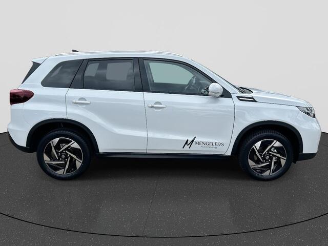 Suzuki VITARA 1.4 Boosterjet Smart Hybrid Style RIJKLAAR | DEMO | All-Seasonbanden | Climate Control | Navigatie | Cruise Control Adaptief