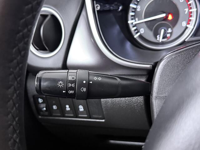 Suzuki VITARA 1.0 Boosterjet Select | Achteruitrijcamera | Bluetooth telefoonverbinding | Voorstoelen verwarmd |