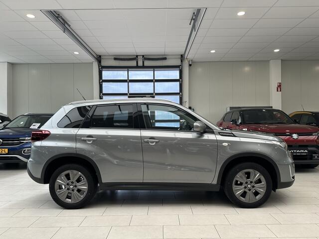 Suzuki VITARA 1.4 Boosterjet Select Hybride [ 1500 KG TREKGEWICHT I CAMERA I ADAPTIEVE CRUISE ]