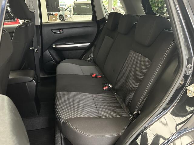 Suzuki VITARA 1.4 Boosterjet Select Hybride [ 17"inc ZWARTE VELGEN I CAMERA I NAVI I ADAPTIEVE CRUIS ]