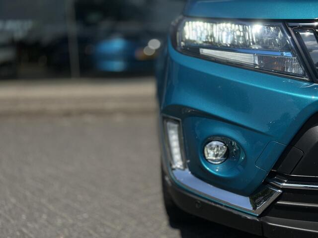 Suzuki VITARA 1.5 Hybrid Automaat Style AllGrip 4x4 | Pano-Dak | Trekhaak | LED | Adaptive CC | Navi | Cllimate |