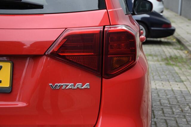 Suzuki VITARA 1.0 Boosterjet Select | dealer onderhouden | trekhaak | navigatie |