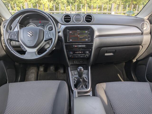 Suzuki VITARA 1.0 Boosterjet Comfort | Stoelverw. | Camera | Cruise | Dealer onderh. | Climate Control