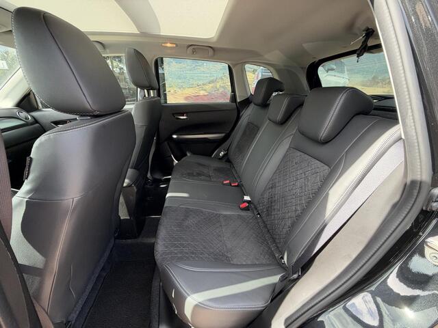 Suzuki VITARA 1.4 Boosterjet Smart Hybrid Style Automaat | Panoramadak | Half-leder | Navigatie | Adaptieve Cruise Control
