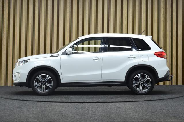 Suzuki VITARA 1.6 High Executive | Trekhaak | Adaptive Cruise | Navigatie | Leder | Parkeerhulp